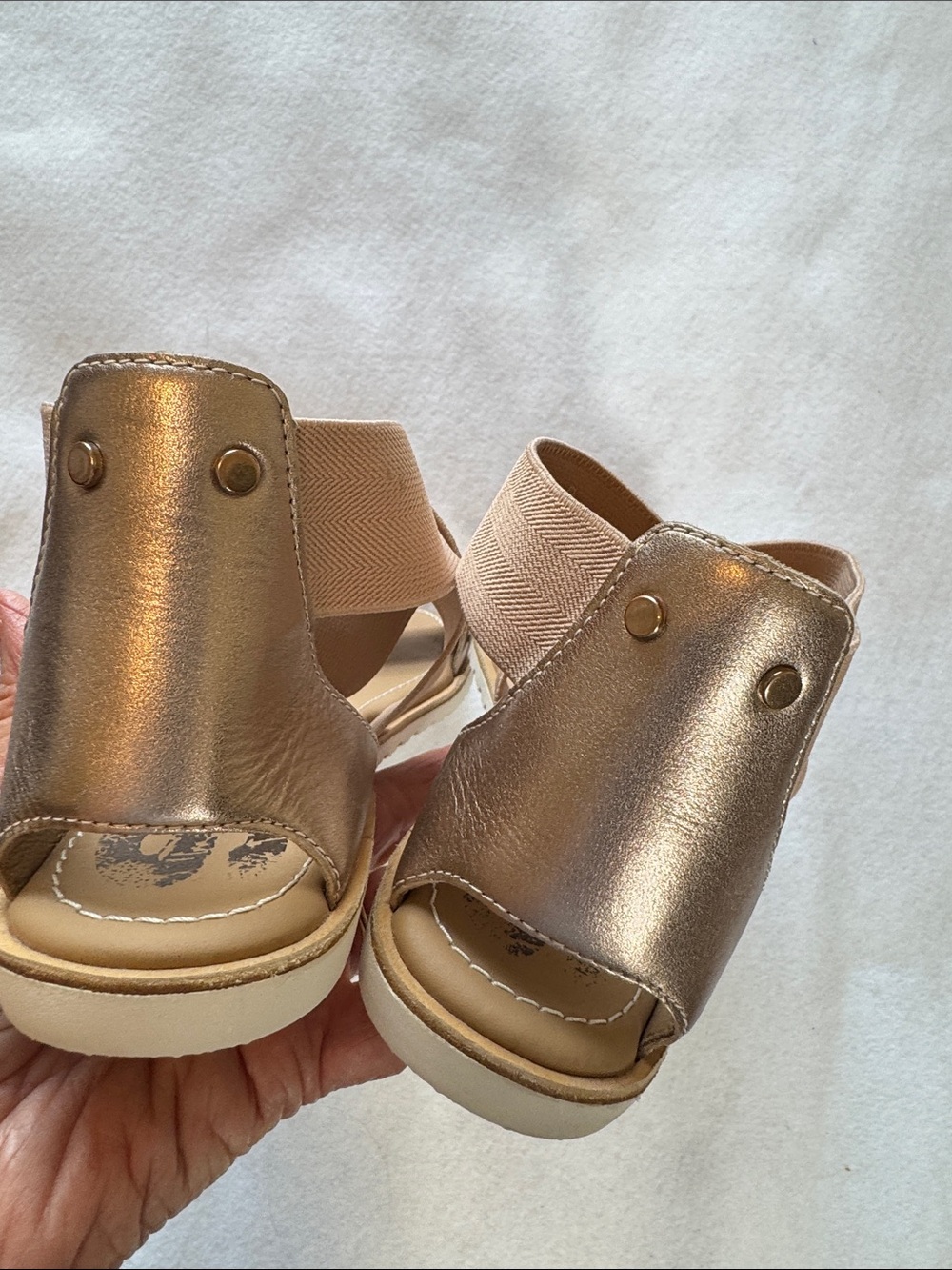 Sorel Ella Sandals NWOT Metallic Size 8.5 - Picture 7 of 7